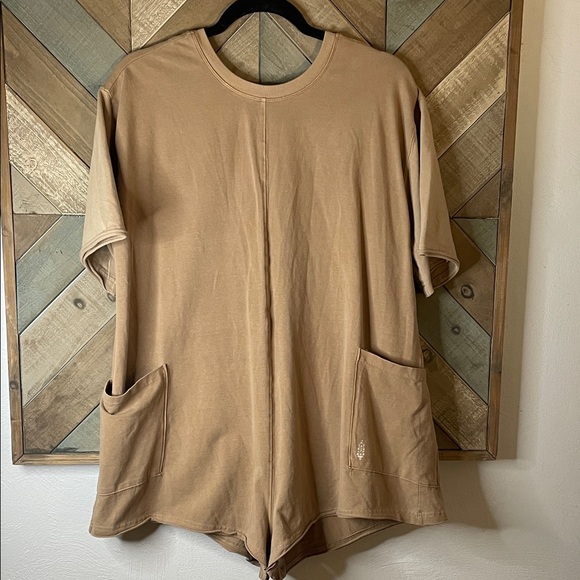 free people movement Pants - Free People Hotshot Tee Romper in Mocha Latte, size S